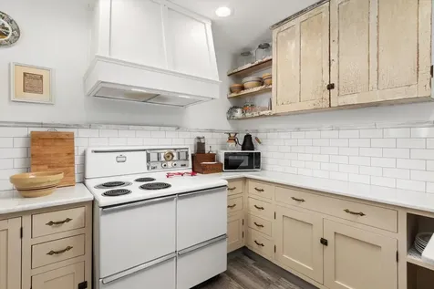 16 Locust Street St Augustine FL 32084