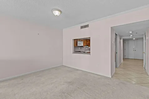 505 Lancaster Street Jacksonville FL 32204-4136