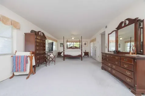 124 Inlet Drive St Augustine FL 32080