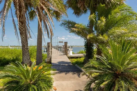 124 Inlet Drive St Augustine FL 32080