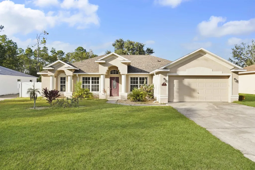 10 Rolling Place Palm Coast FL 32164