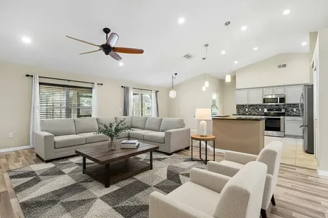 10 Rolling Place Palm Coast FL 32164