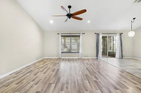 10 Rolling Place Palm Coast FL 32164