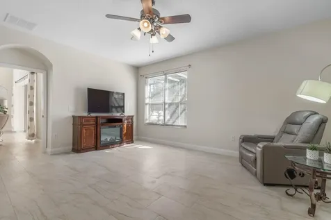 38 Brewster Lane Palm Coast FL 32137