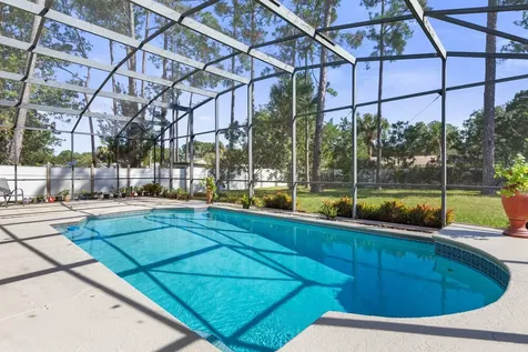 38 Brewster Lane Palm Coast FL 32137