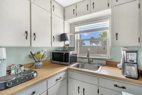 26 Dolphin Drive St Augustine FL 32080
