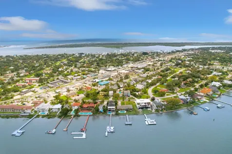 26 Dolphin Drive St Augustine FL 32080
