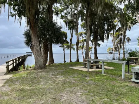 118 July Georgetown FL 32139