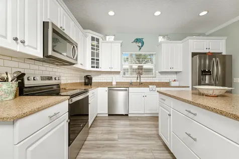 2500 Hydrangea Street St Augustine FL 32080