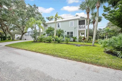 2500 Hydrangea Street St Augustine FL 32080