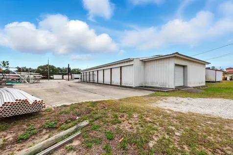 110 N State Road 19 Palatka FL 32177