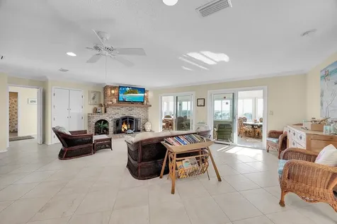 1498 S Fletcher Avenue Fernandina Beach FL 32034