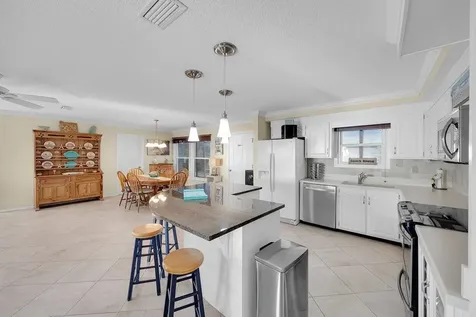 1498 S Fletcher Avenue Fernandina Beach FL 32034