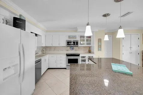 1498 S Fletcher Avenue Fernandina Beach FL 32034