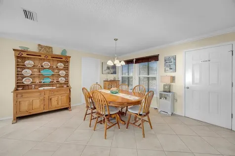 1498 S Fletcher Avenue Fernandina Beach FL 32034