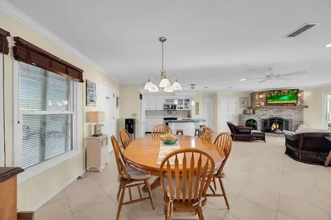 1498 S Fletcher Avenue Fernandina Beach FL 32034