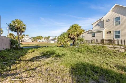 24 S Grandview Avenue Daytona Beach FL 32118