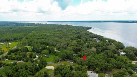 112 River Road Drive Palatka FL 32177