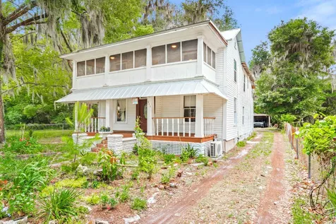 615 Crill Avenue Palatka FL 32177