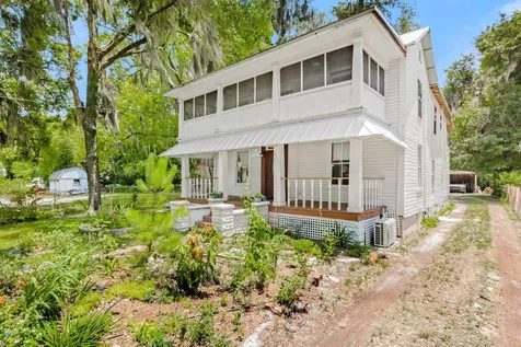 615 Crill Avenue Palatka FL 32177