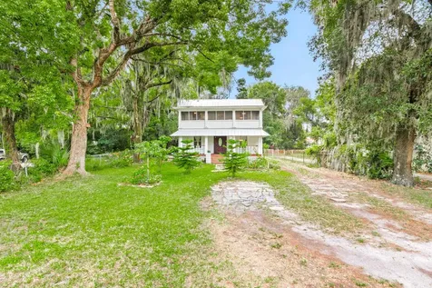 615 Crill Avenue Palatka FL 32177