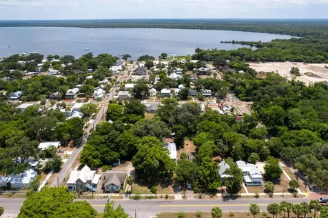 615 Crill Avenue Palatka FL 32177