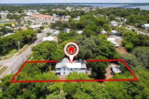 615 Crill Avenue Palatka FL 32177