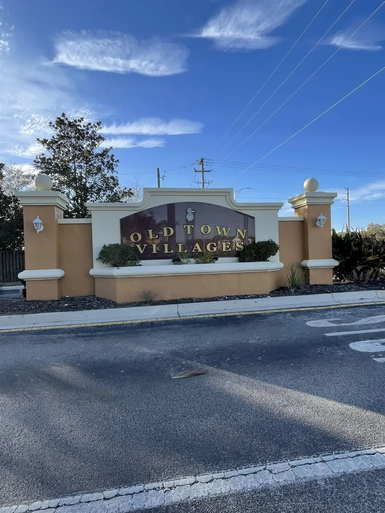 225 Old Village Center Circle St Augustine FL 32086