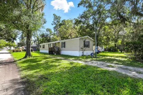 300 E Carter Street Hastings FL 32145
