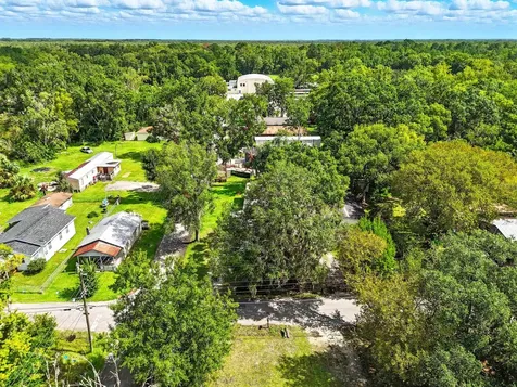 300 E Carter Street Hastings FL 32145