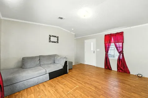 300 E Carter Street Hastings FL 32145