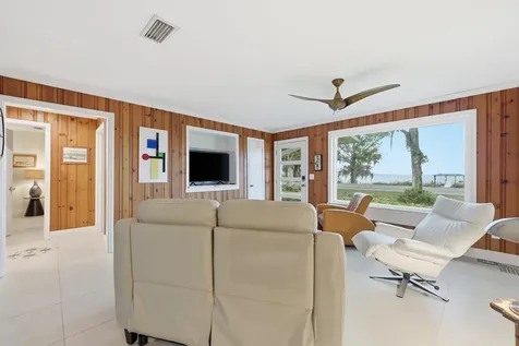 1711 County Road 13 Elkton FL 32033