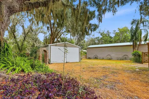 1711 County Road 13 Elkton FL 32033