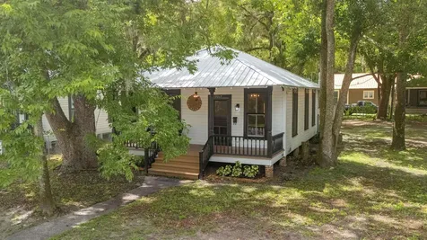 2717 Street Johns Avenue Palatka FL 32177