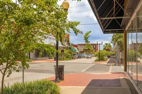 2717 Street Johns Avenue Palatka FL 32177