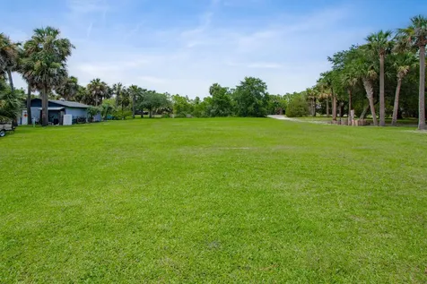 8912 Heckscher Jacksonville FL 32226