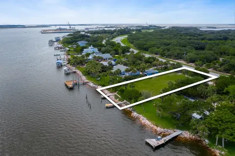 8912 Heckscher Jacksonville FL 32226
