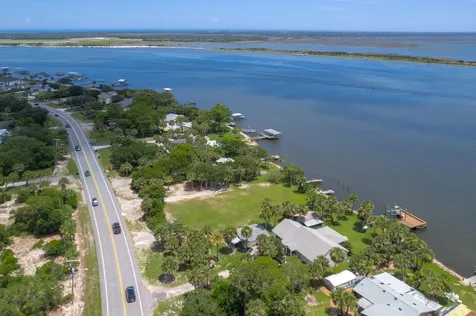 8912 Heckscher Jacksonville FL 32226