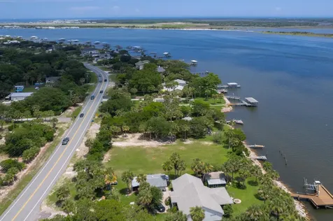 8912 Heckscher Jacksonville FL 32226