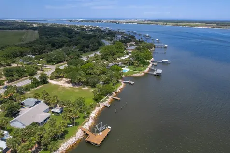 8912 Heckscher Jacksonville FL 32226