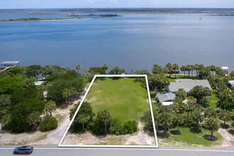 8912 Heckscher Jacksonville FL 32226