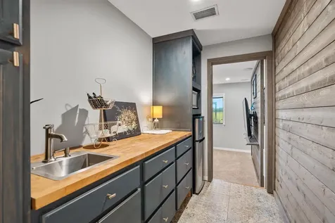 2970 Lewis Speedway St Augustine FL 32084