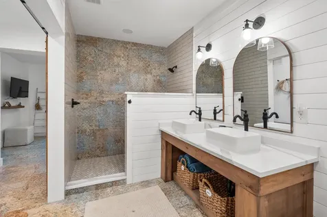 2970 Lewis Speedway St Augustine FL 32084