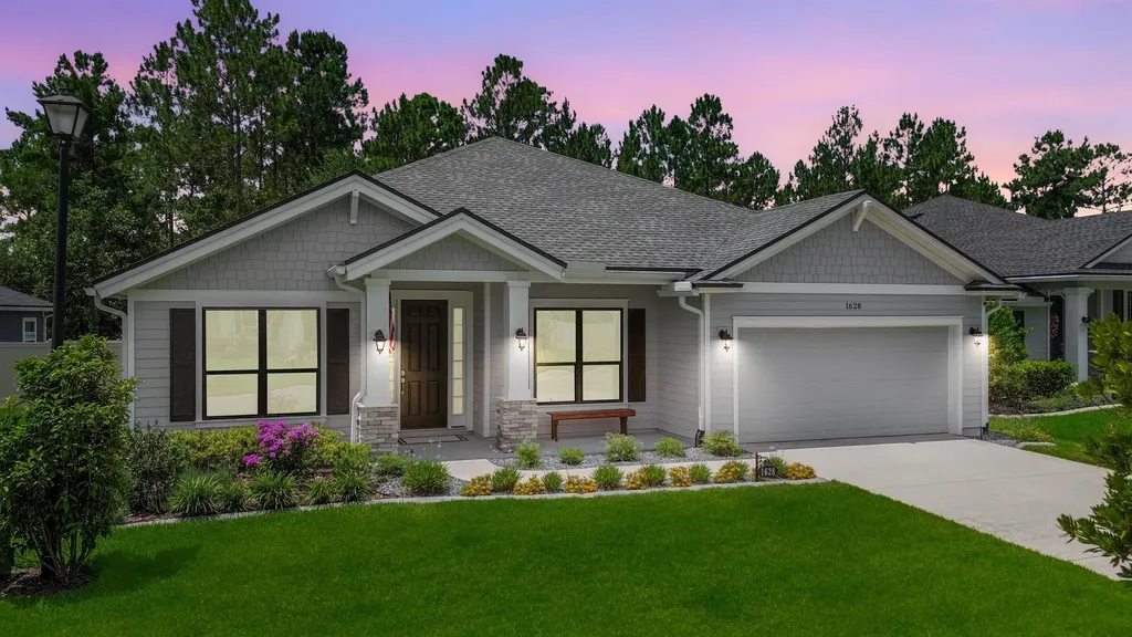 1628 Lewis Lake Lane Middleburg FL 32068