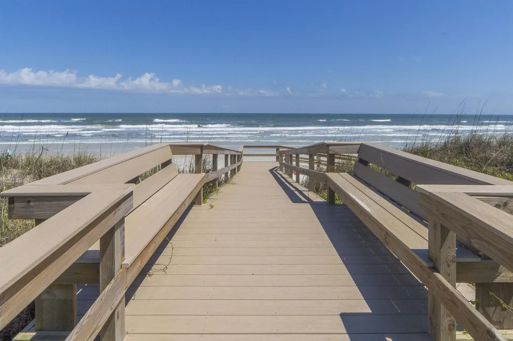 4 Seascape Circle St Augustine FL 32080