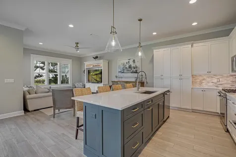 47 Iroquois Avenue St Augustine FL 32084