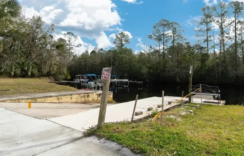 102 Pine Lake Drive Satsuma FL 32189