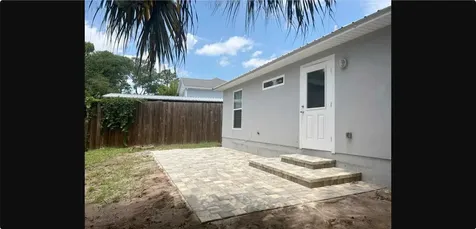 209 7th Street St Augustine FL 32080