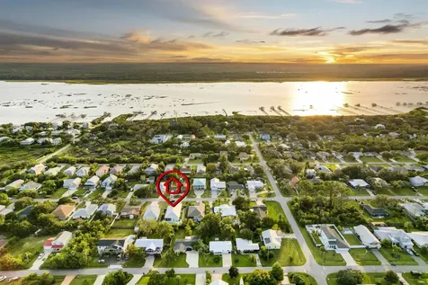 5436 4th Street St Augustine FL 32080