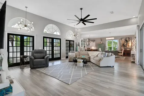 33 Crystal Bay Court Palm Coast FL 32137